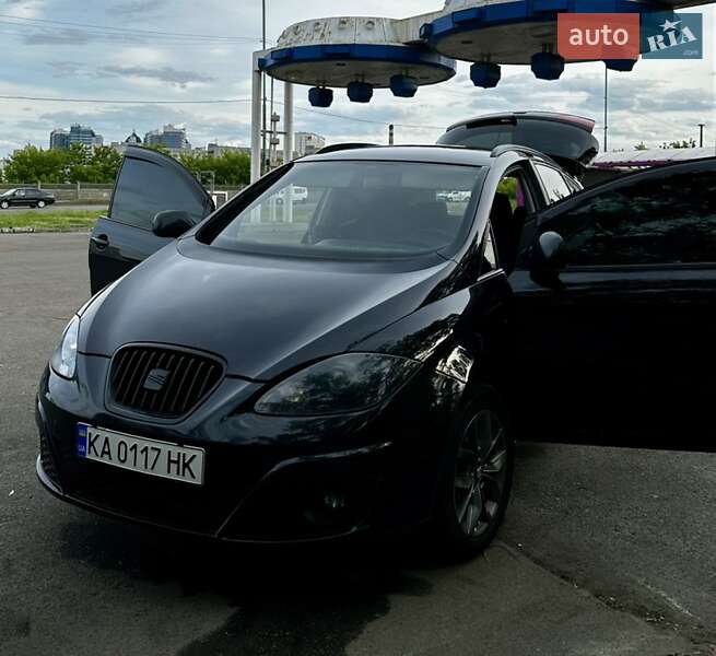 Мінівен SEAT Altea XL 2011 в Києві