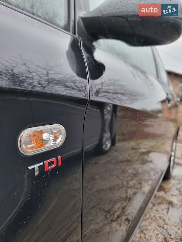 Минивэн SEAT Altea XL 2011 в Лубнах