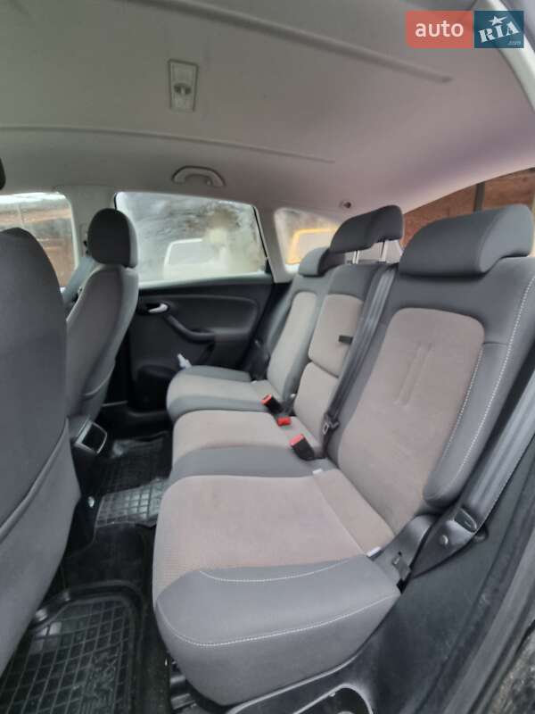 Минивэн SEAT Altea XL 2011 в Лубнах