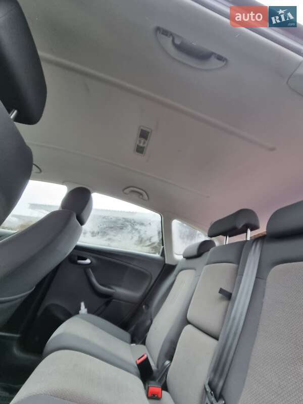 Минивэн SEAT Altea XL 2011 в Лубнах