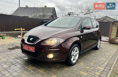 Минивэн SEAT Altea XL 2009 в Луцке