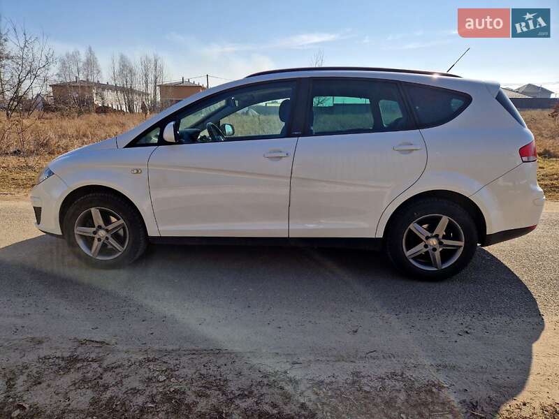 Минивэн SEAT Altea XL 2015 в Киеве