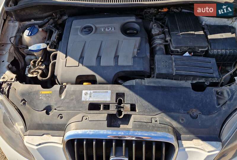 Минивэн SEAT Altea XL 2015 в Киеве