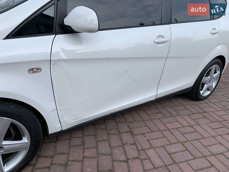 Мінівен SEAT Altea XL 2009 в Чернівцях