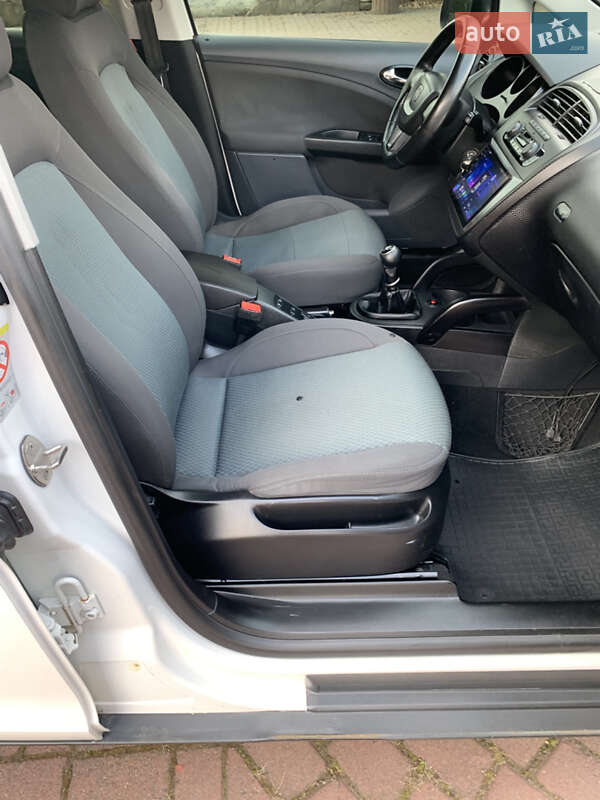 Мінівен SEAT Altea XL 2009 в Чернівцях