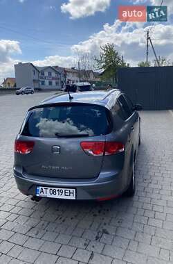 Минивэн SEAT Altea XL 2012 в 