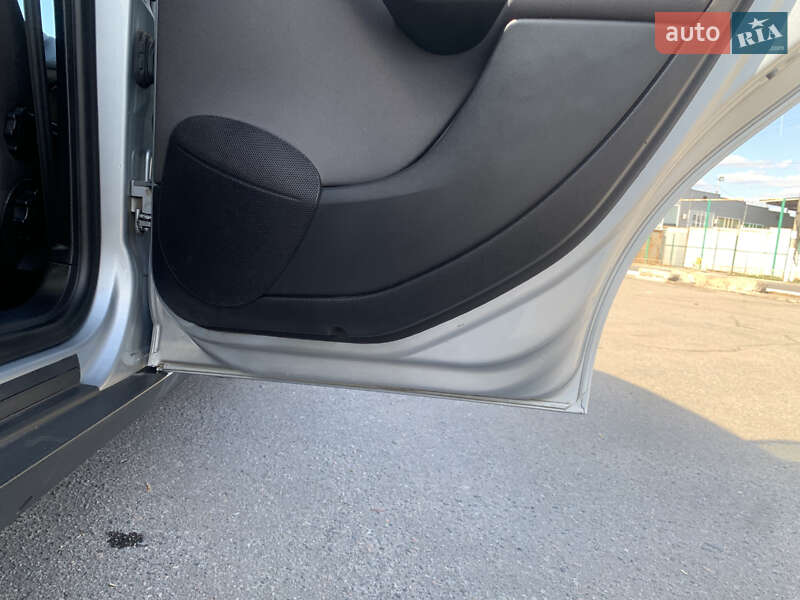 Минивэн SEAT Altea XL 2010 в Харькове фото 23 Минивэн SEAT Altea XL 2010 в Харькове