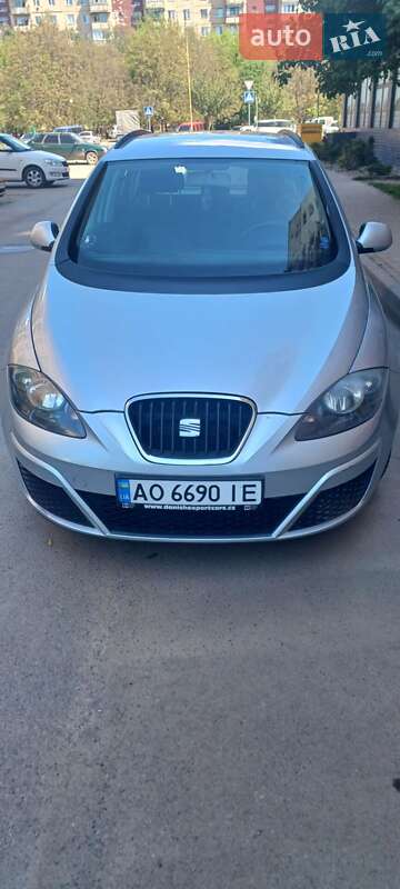 Минивэн SEAT Altea XL 2009 в Ужгороде фото 2 Минивэн SEAT Altea XL 2009 в Ужгороде
