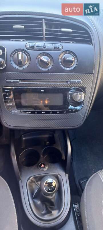 Минивэн SEAT Altea XL 2009 в Ужгороде фото 11 Минивэн SEAT Altea XL 2009 в Ужгороде