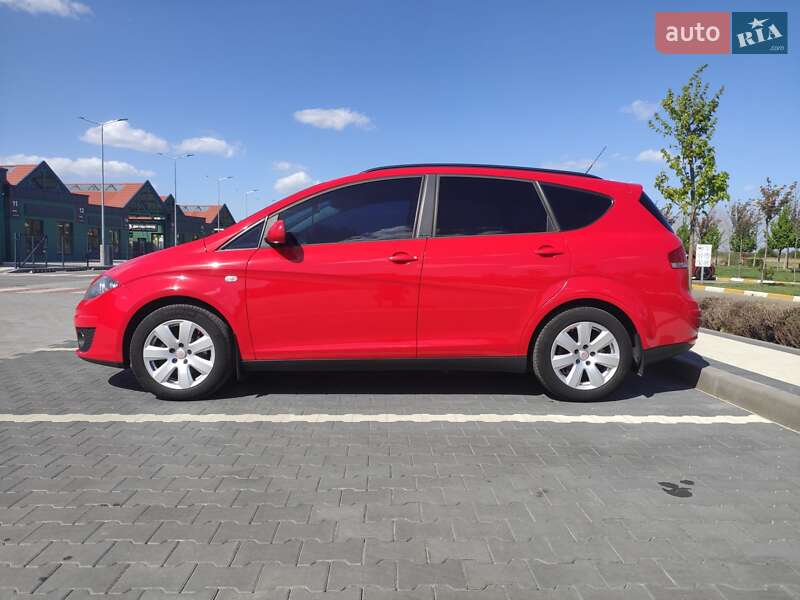 Минивэн SEAT Altea XL 2015 в Киеве