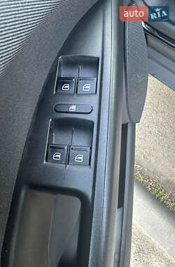 Минивэн SEAT Altea XL 2012 в 