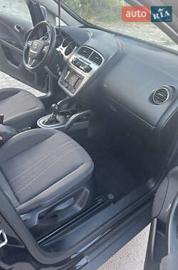 Минивэн SEAT Altea XL 2012 в 
