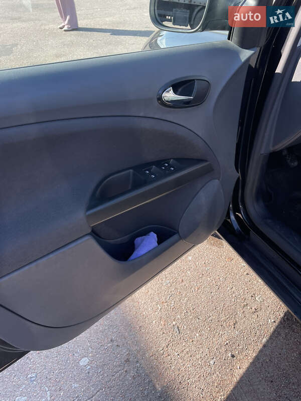 Мінівен SEAT Altea XL 2008 в Козелеці