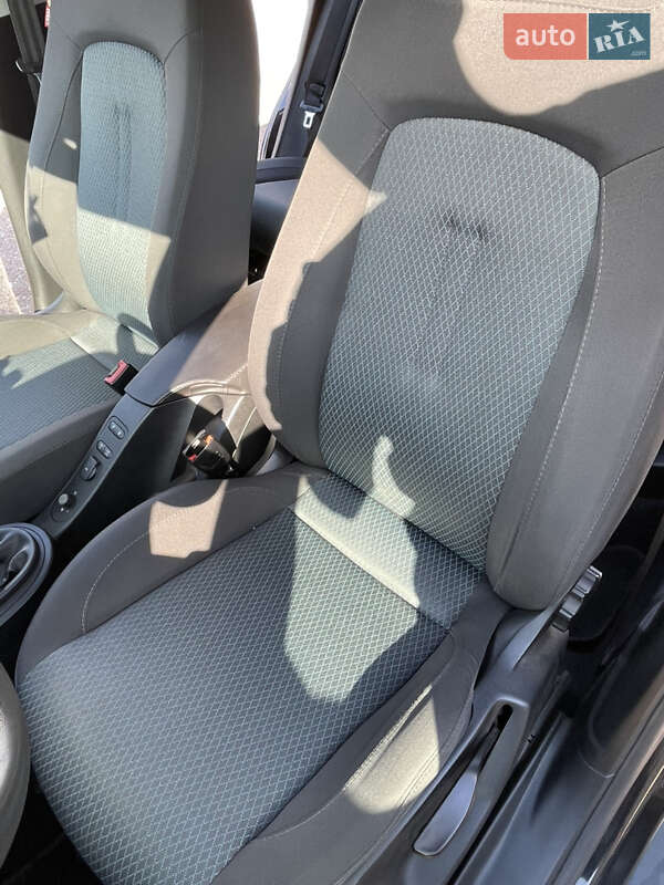 Мінівен SEAT Altea XL 2008 в Козелеці