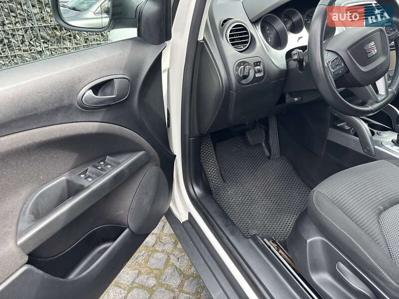 Минивэн SEAT Altea XL 2010 в Львове