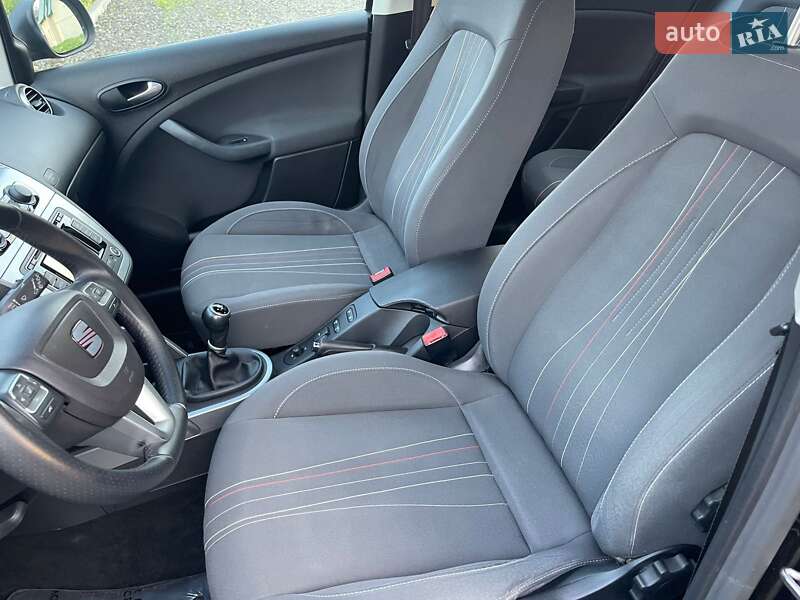 Мінівен SEAT Altea XL 2013 в Луцьку