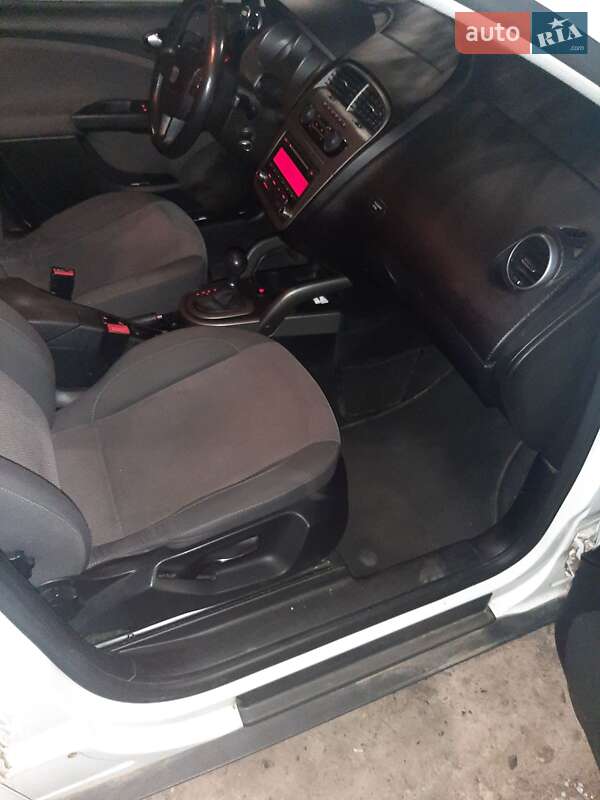 Минивэн SEAT Altea XL 2010 в Броварах