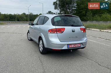 Минивэн SEAT Altea XL 2010 в 