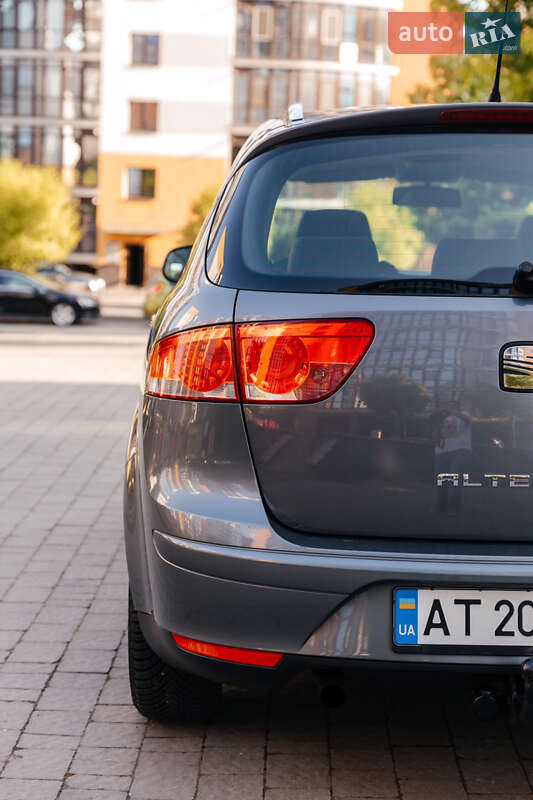 Минивэн SEAT Altea XL 2012 в Ивано-Франковске