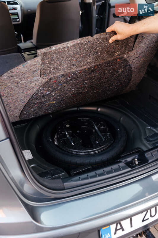 Минивэн SEAT Altea XL 2012 в Ивано-Франковске