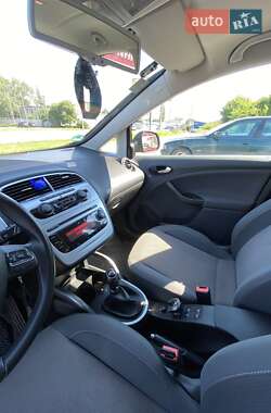 Минивэн SEAT Altea XL 2009 в 