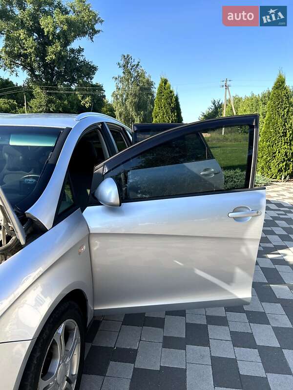 Мінівен SEAT Altea XL 2010 в Ніжині