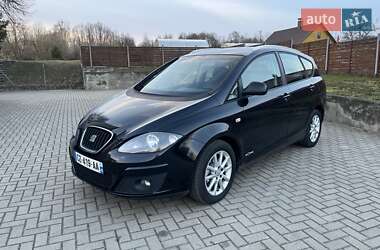 Минивэн SEAT Altea XL 2013 в 