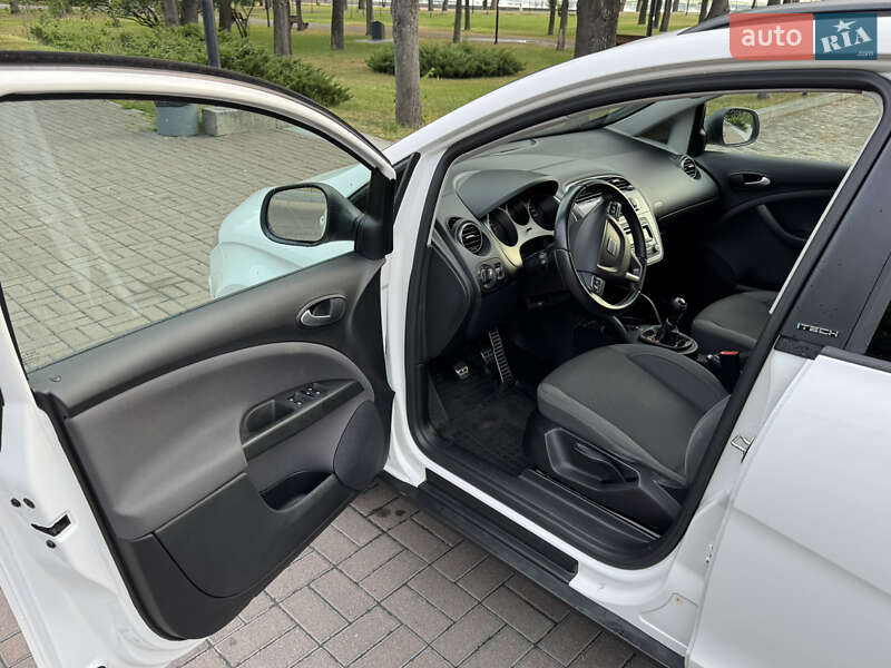 Минивэн SEAT Altea XL 2015 в Киеве