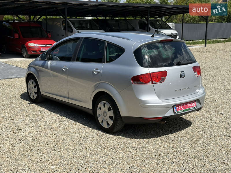 Минивэн SEAT Altea XL 2012 в Калуше