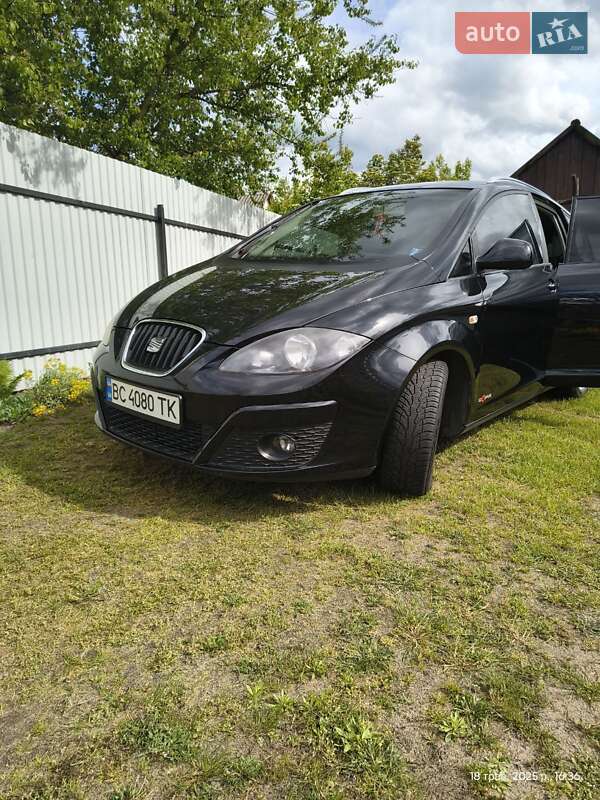 Минивэн SEAT Altea XL 2012 в Львове