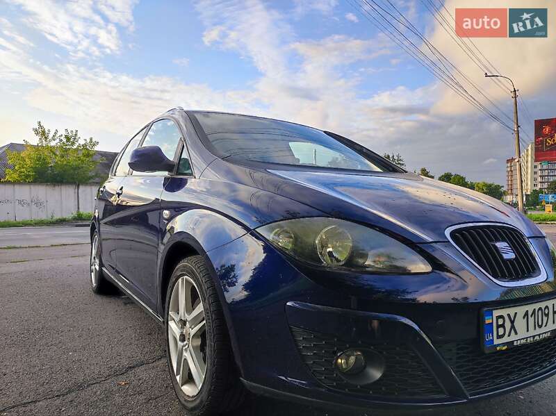 Минивэн SEAT Altea XL 2009 в Хмельницком