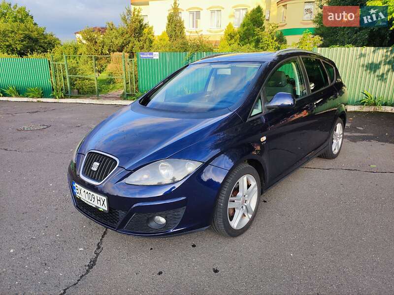 Минивэн SEAT Altea XL 2009 в Хмельницком