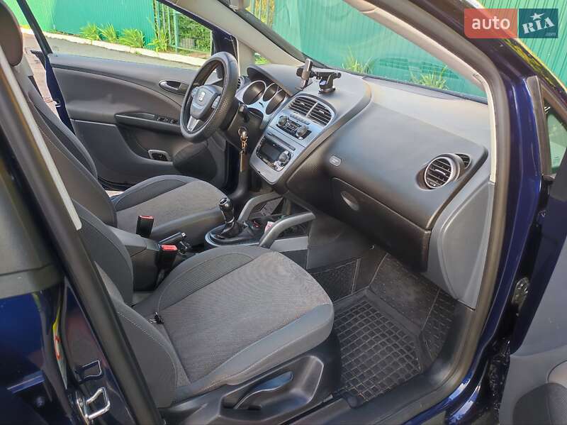 Минивэн SEAT Altea XL 2009 в Хмельницком