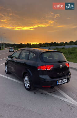 Минивэн SEAT Altea XL 2011 в 