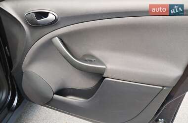 Минивэн SEAT Altea XL 2011 в 