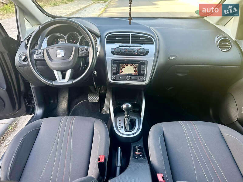 Минивэн SEAT Altea XL 2012 в Староконстантинове