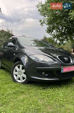 Минивэн SEAT Altea XL 2009 в 