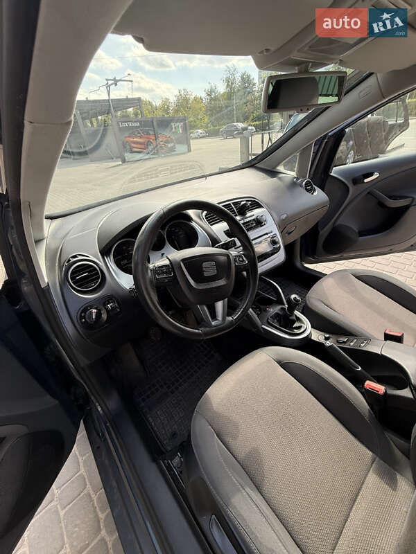 Минивэн SEAT Altea XL 2009 в Львове