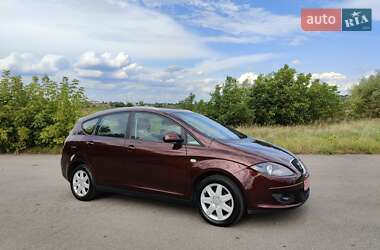 Минивэн SEAT Altea XL 2006 в 