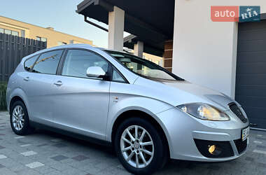 Минивэн SEAT Altea XL 2011 в 
