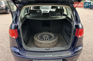 Минивэн SEAT Altea XL 2009 в 