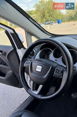 Минивэн SEAT Altea XL 2010 в 