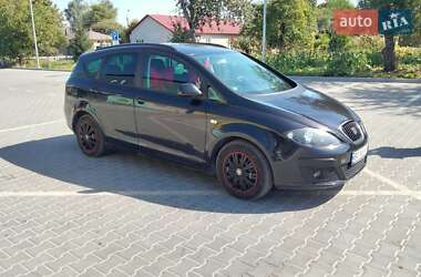 Мінівен SEAT Altea XL 2011 в Збаражі