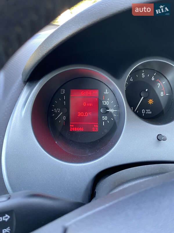 Минивэн SEAT Altea XL 2009 в Луцке фото 12 Минивэн SEAT Altea XL 2009 в Луцке