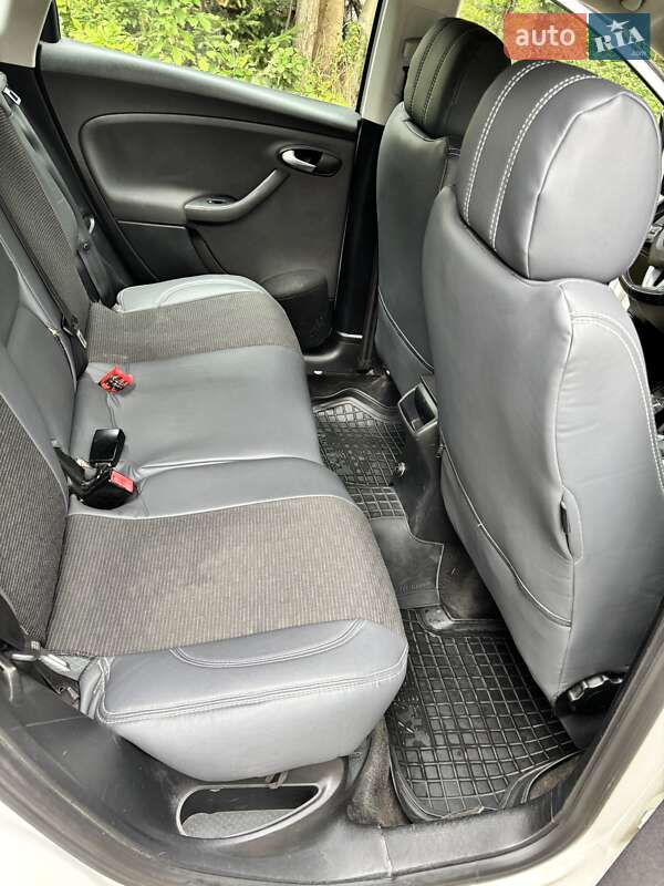 Мінівен SEAT Altea XL 2010 в Івано-Франківську