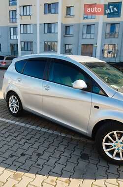 Минивэн SEAT Altea XL 2009 в 