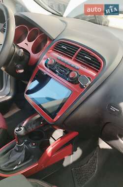 Минивэн SEAT Altea XL 2009 в 
