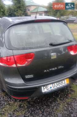 Минивэн SEAT Altea XL 2010 в 