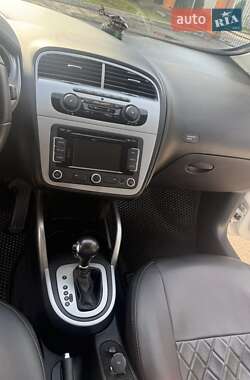 Минивэн SEAT Altea XL 2012 в 