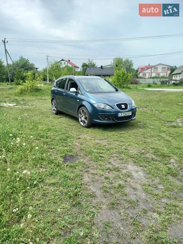 Минивэн SEAT Altea XL 2009 в Чернигове
